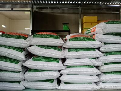 Cung Cấp Thức Ăn Cho Lươn